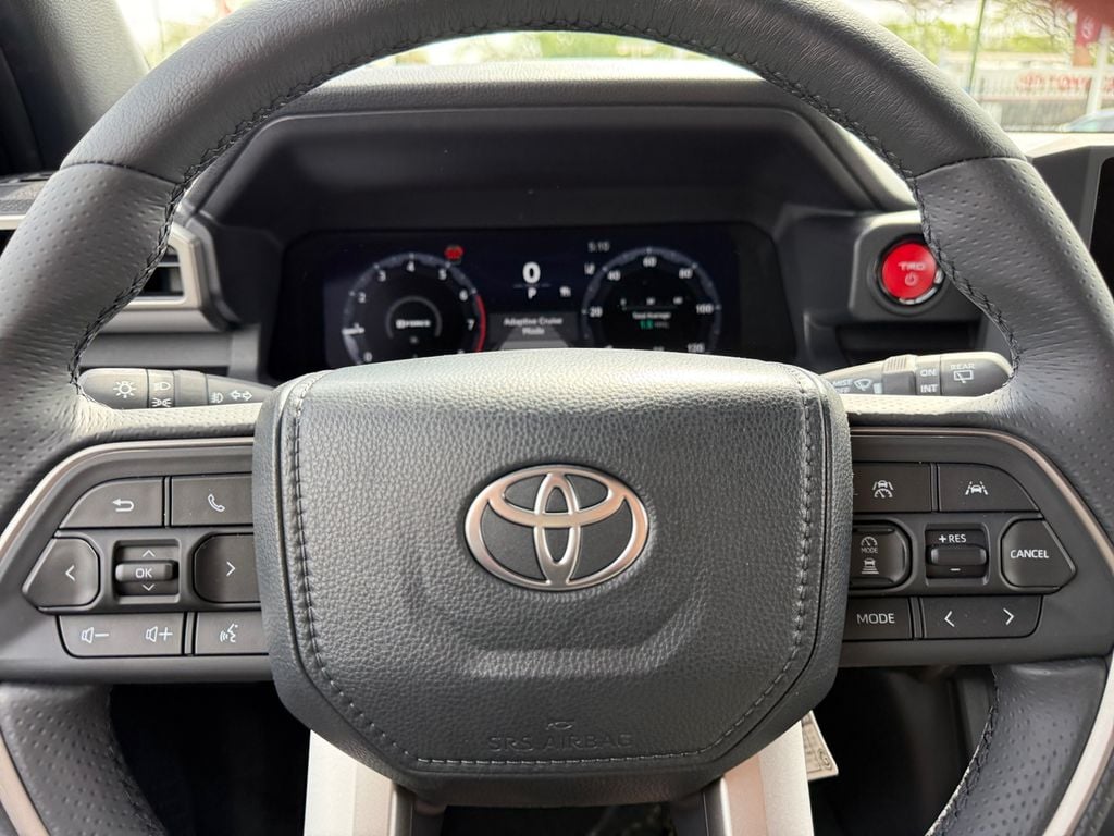 2026 Toyota 4Runner TRD Off-Road - Photo 32
