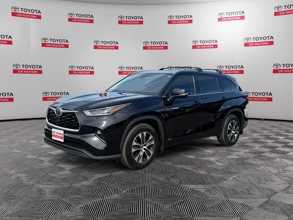 2021 Toyota Highlander Hybrid SUV 