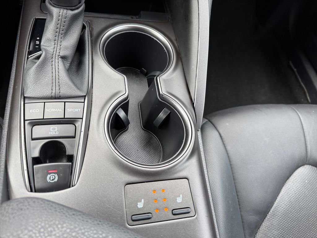 2024 Toyota Camry XSE - Photo 36
