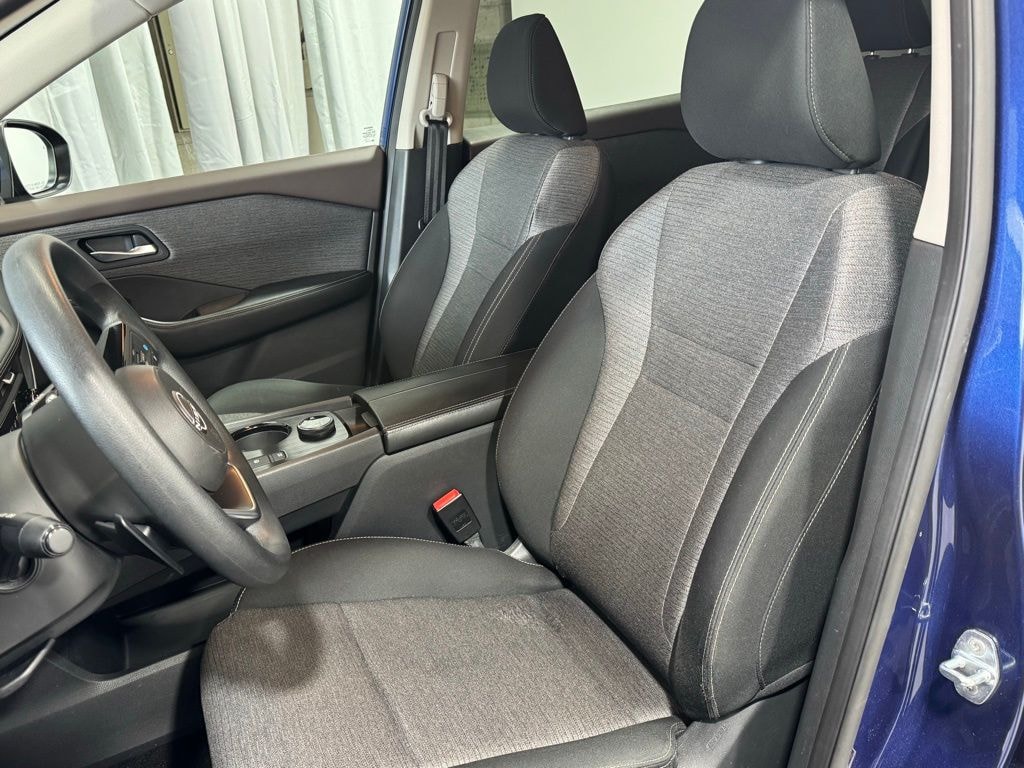 Used 2023 Nissan Rogue SV SUV