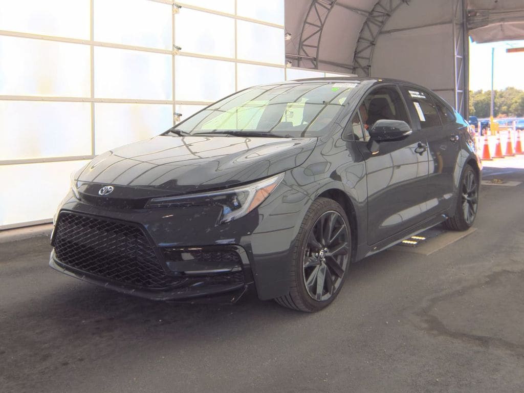 2025 Toyota Corolla SE Hybrid CVT's photo