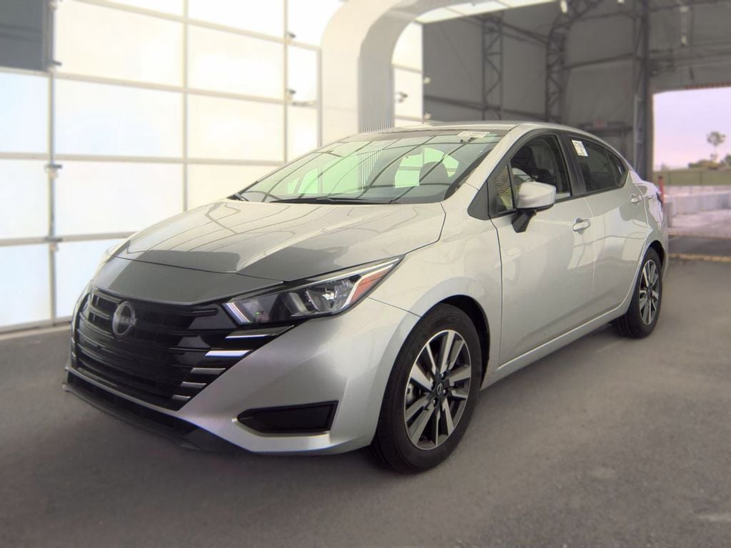 2024 Nissan Versa's photo