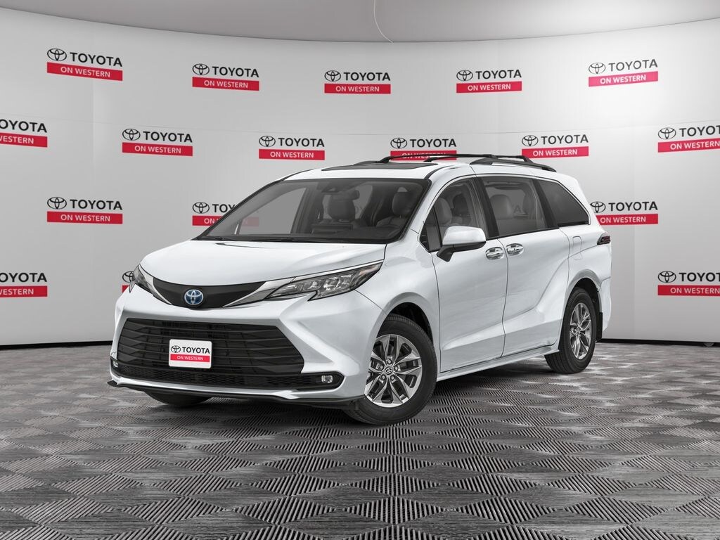 New 2026 Toyota Sienna XLE 8 PASSENGER