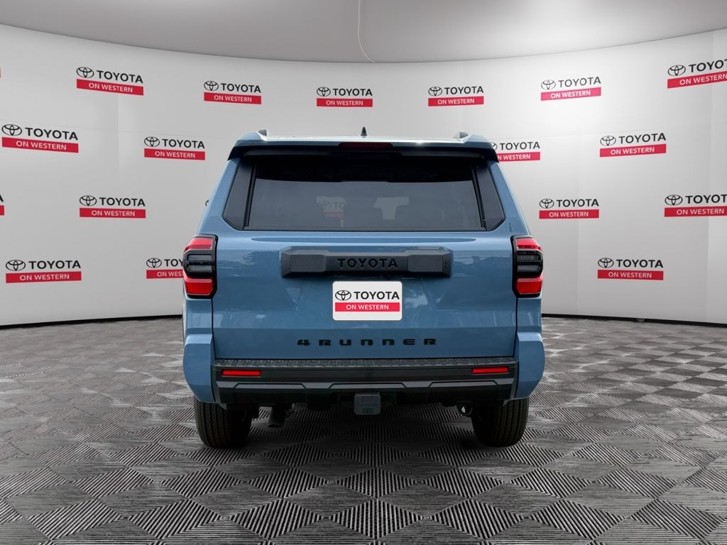 New 2026 Toyota 4Runner SR5 4WD SR5