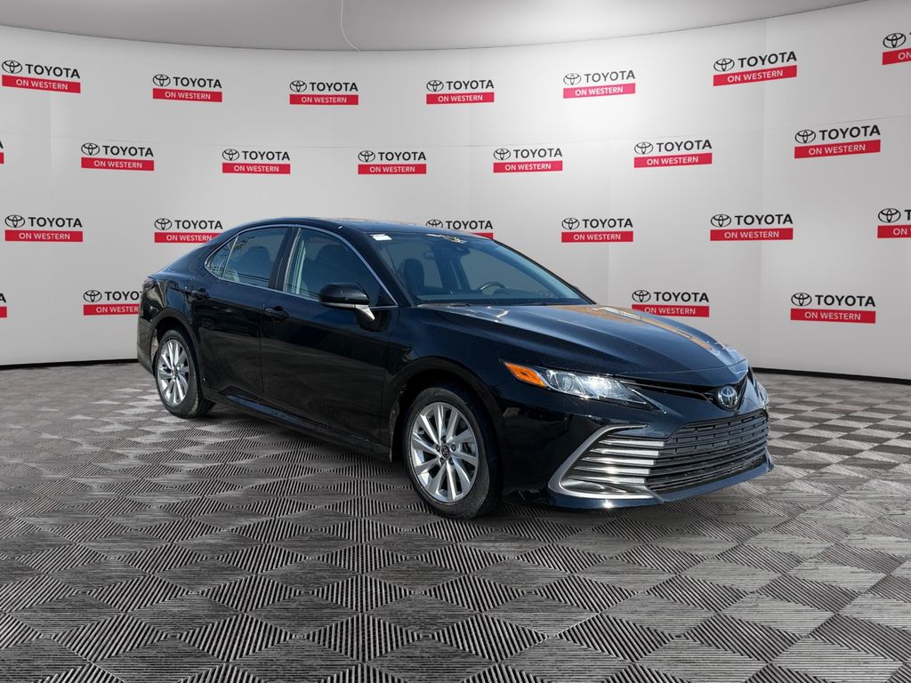 2024 Toyota Camry Sedan 