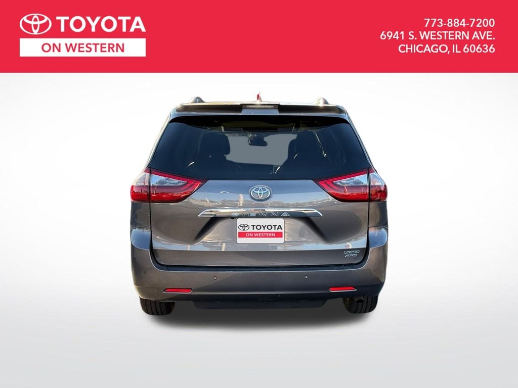 Certified 2020 Toyota Sienna XLE Minivan/Van