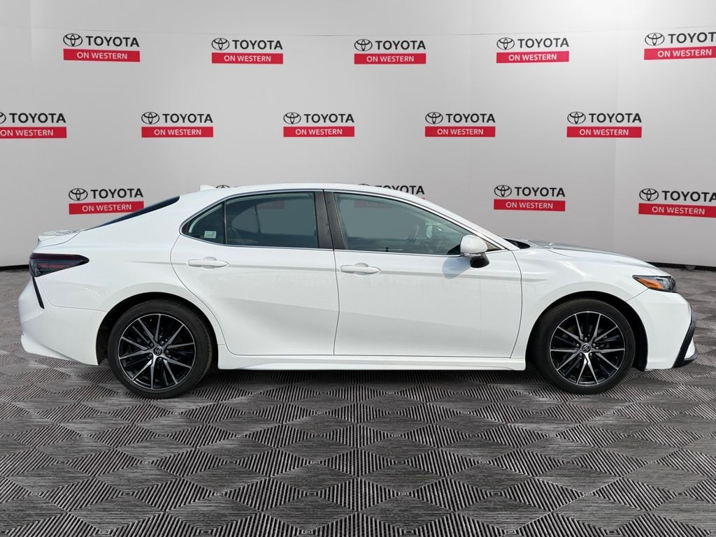 Certified 2022 Toyota Camry SE Sedan