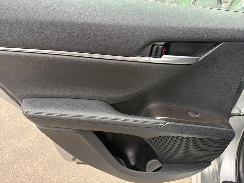 2024 Toyota Camry XSE - Photo 24