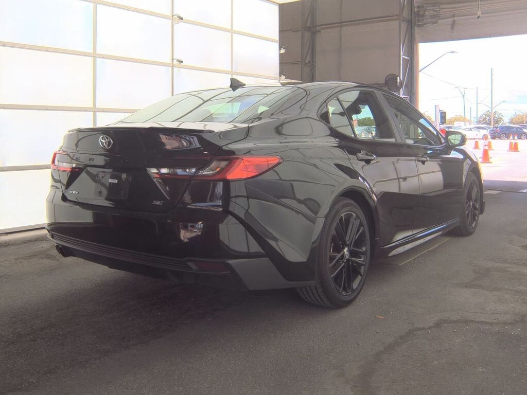 Used 2025 Toyota Camry SE Sedan