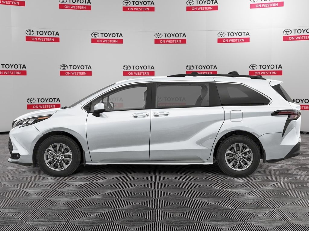 New 2026 Toyota Sienna XLE 7 PASSENGER