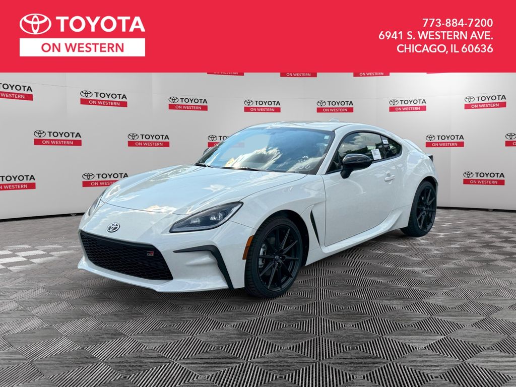 2025 Toyota GR86 2+2 COUPE 6 SPD A/T 
