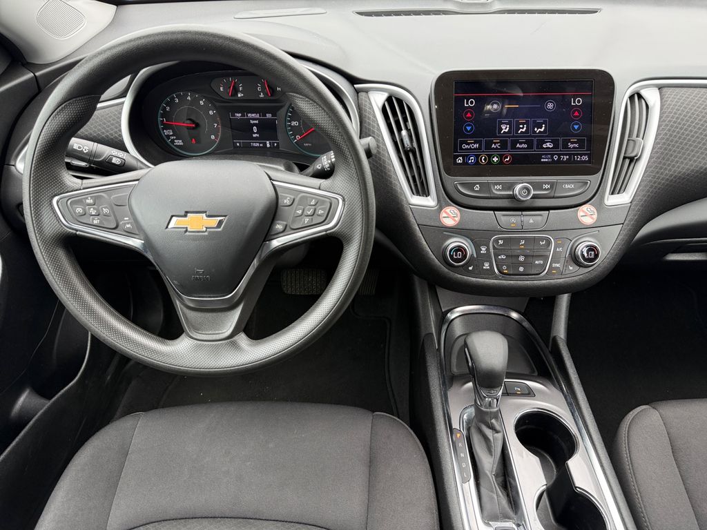2024 Chevrolet Malibu 1LT - Photo 10