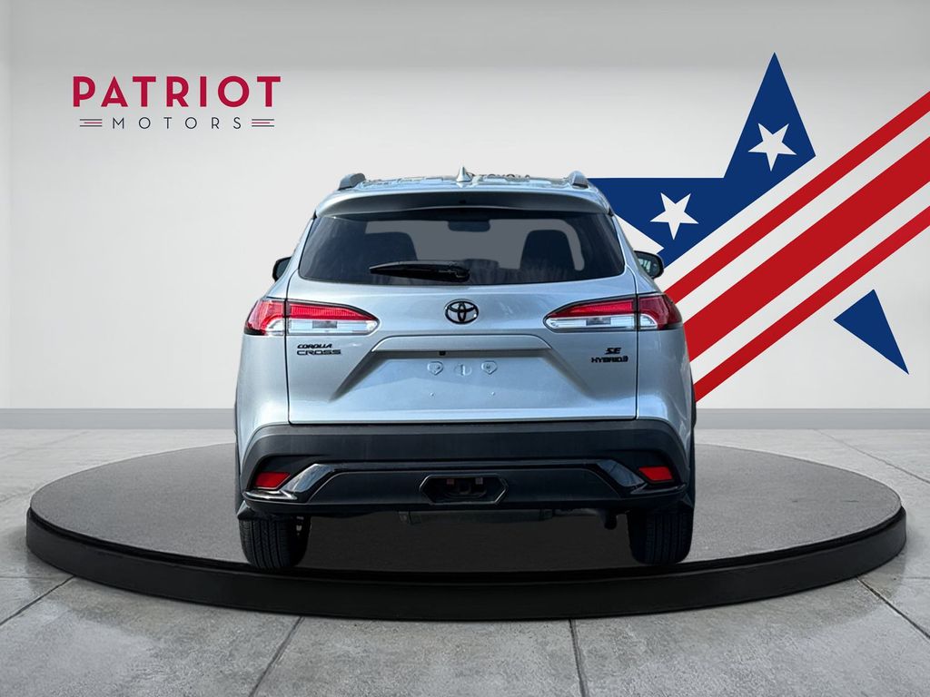 2024 Toyota Corolla Hybrid SE photo 4