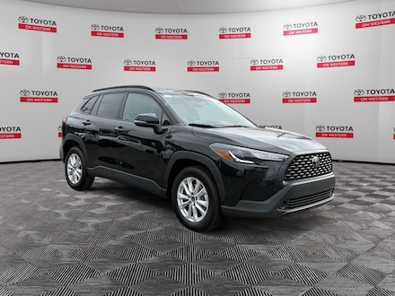 2024 Toyota Corolla Cross LE SUV