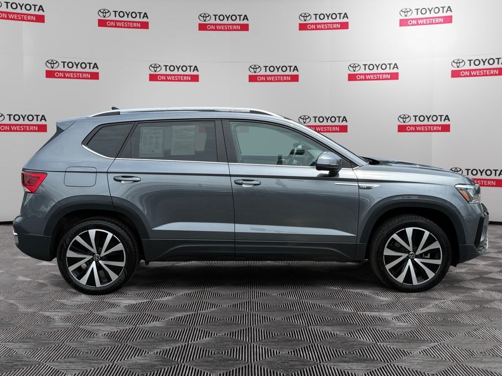 Used 2024 Volkswagen Taos 1.5T SE SUV