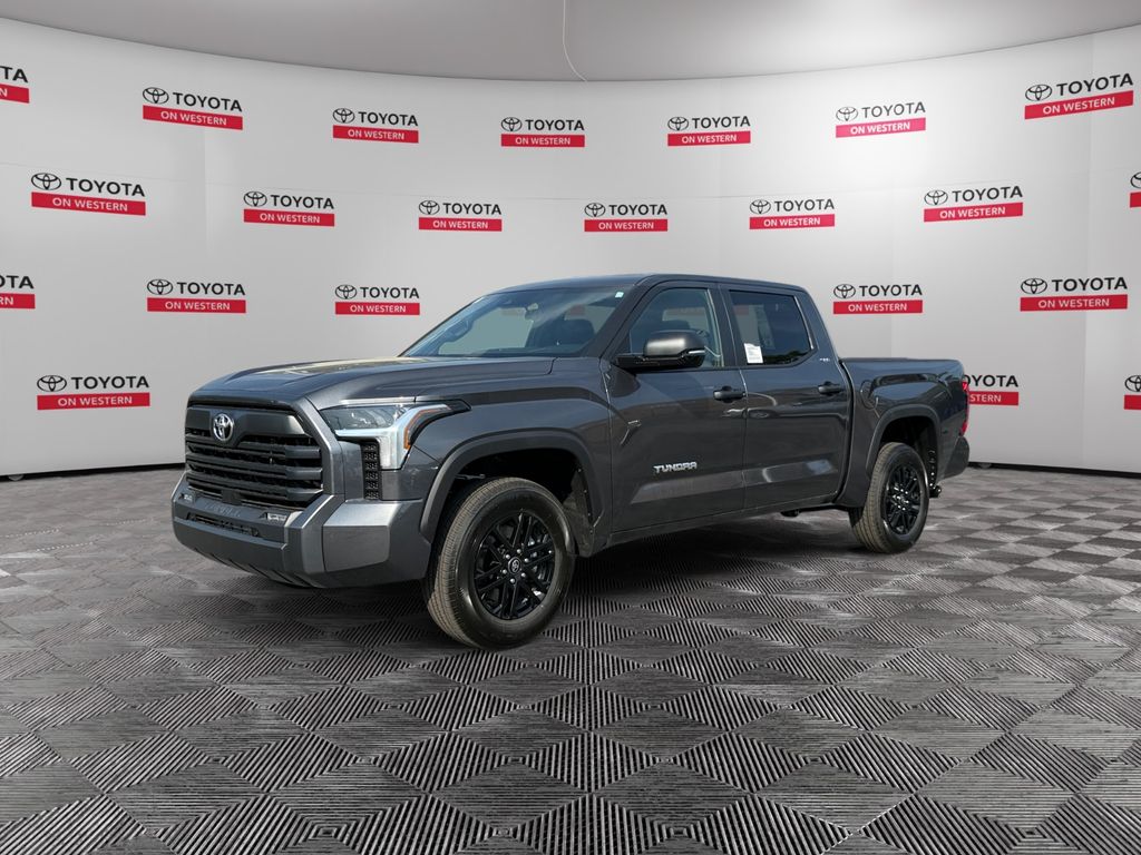 2026 Toyota Tundra SR5 CREWMAX 5.5 