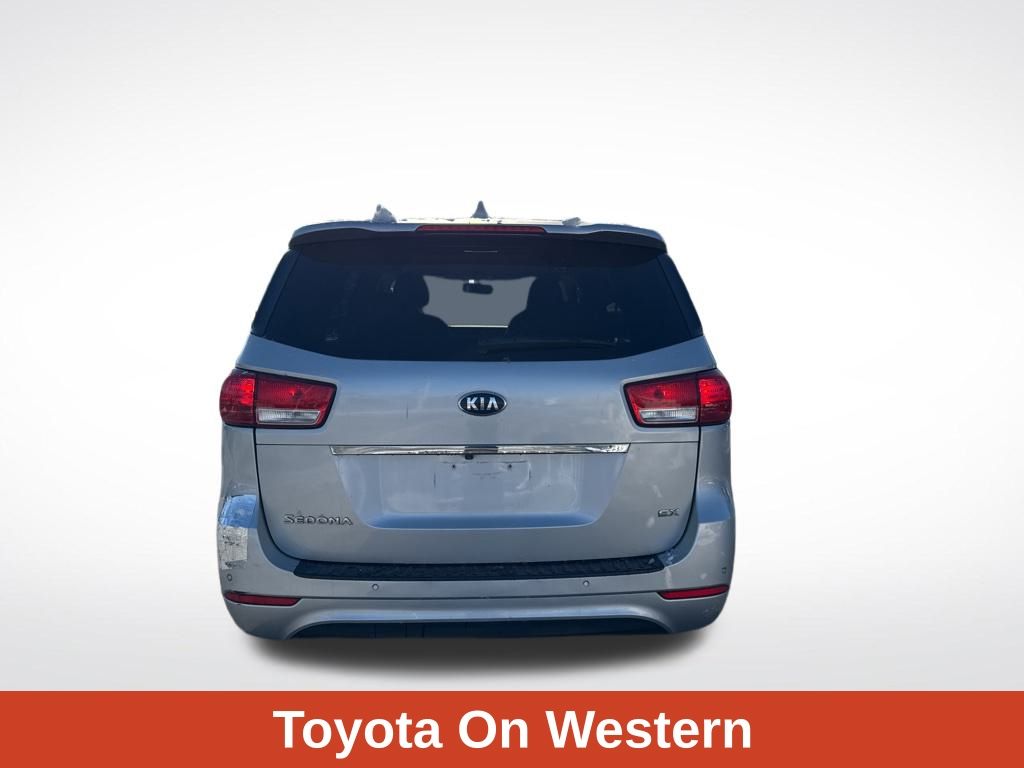 2015 Kia Sedona EX photo 4