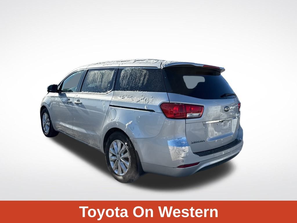 2015 Kia Sedona EX photo 3