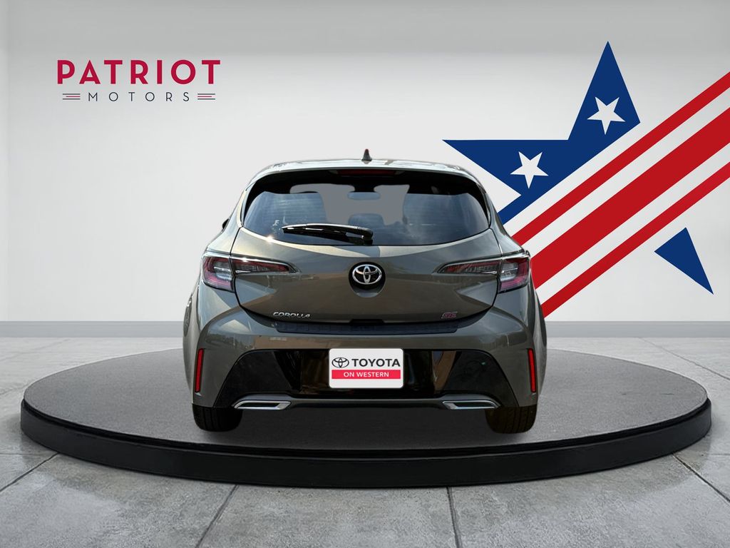 2020 Toyota Corolla SE photo 4