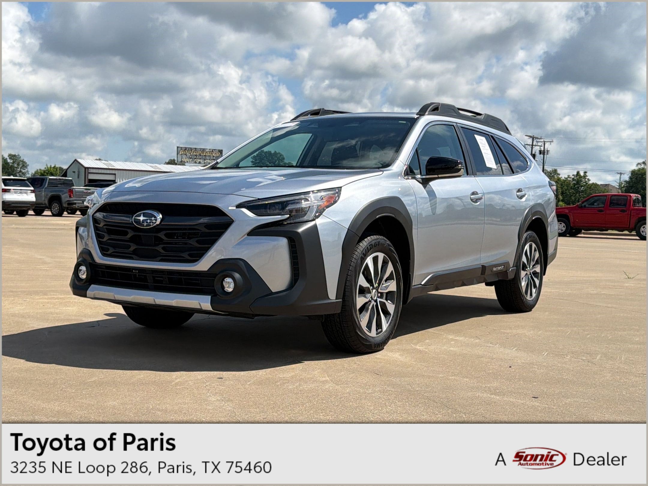 2025 Subaru Outback Limited's photo