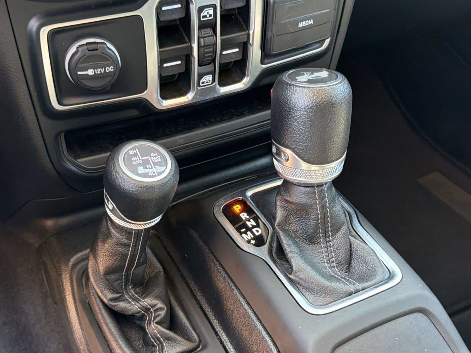 2024 Jeep Wrangler 4xe Sahara 4XE - Photo 17