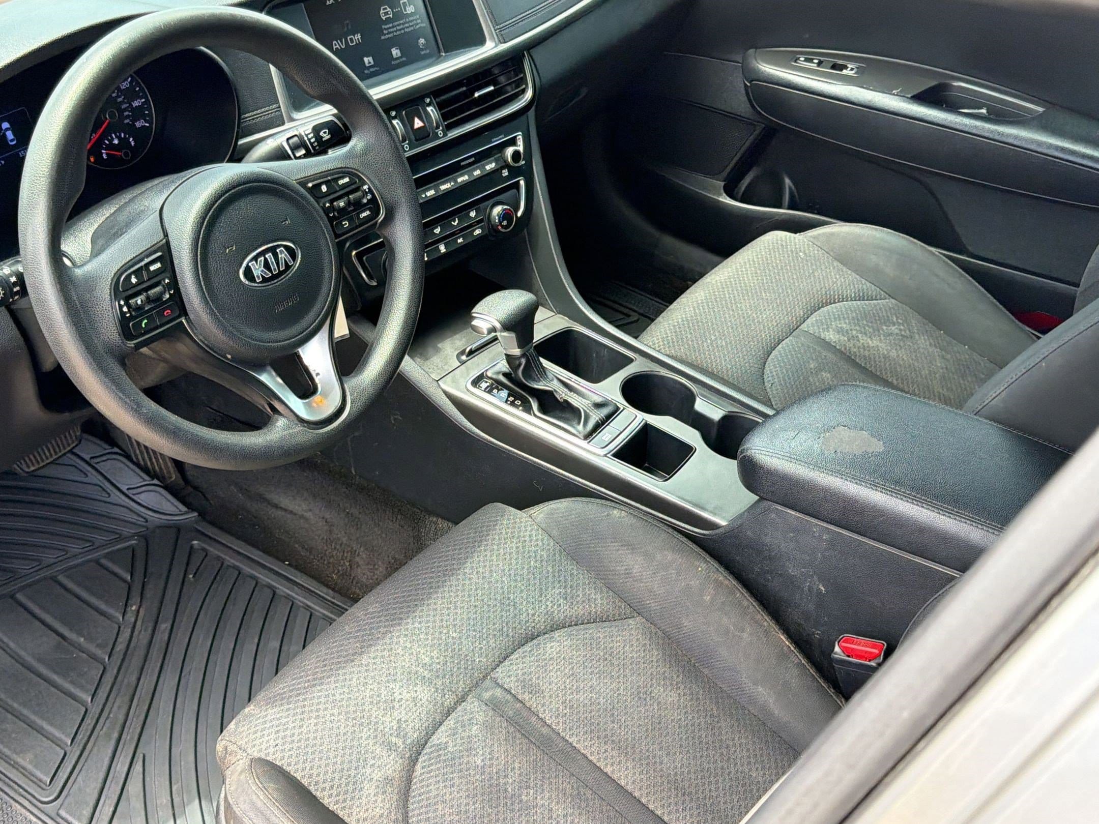 Optima LX Sedan