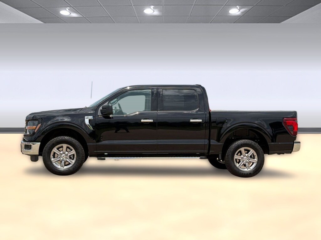 Used 2025 Ford F-150 XLT Truck SuperCrew Cab