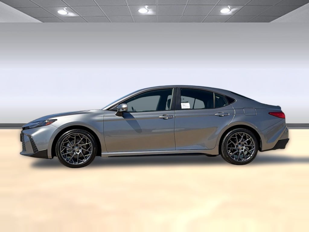 Used 2026 Toyota Camry SE Sedan