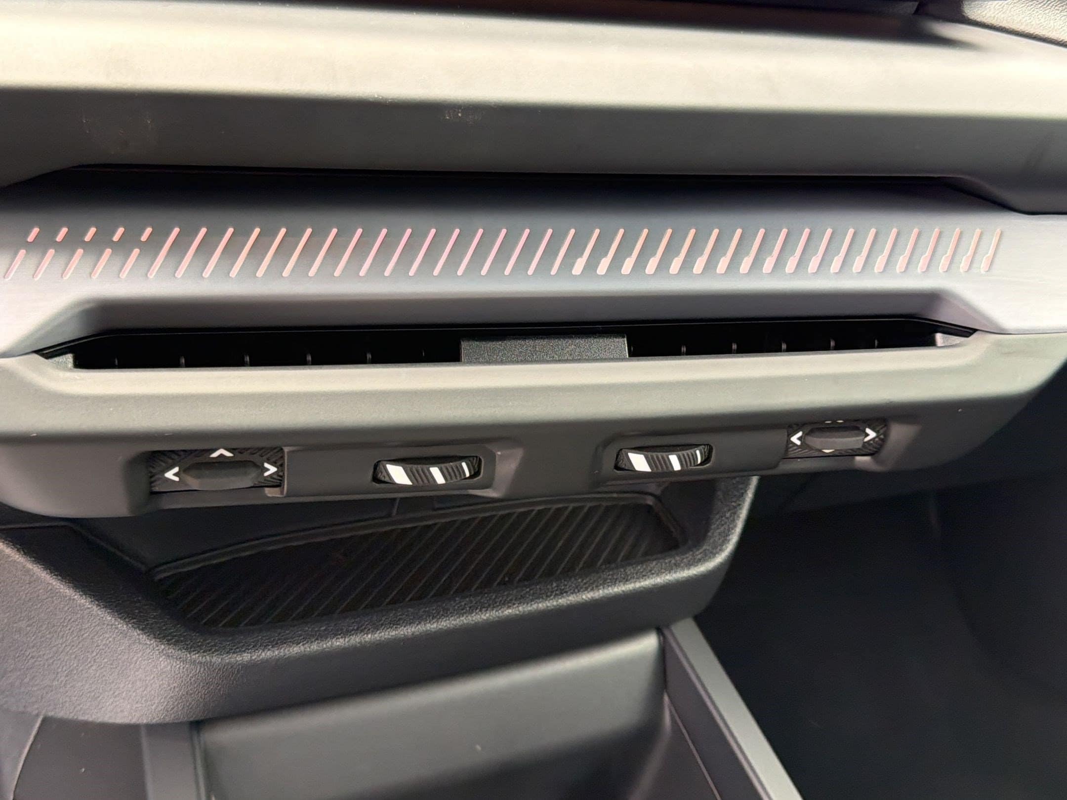 2025 BMW 2 Series 228 - Photo 26