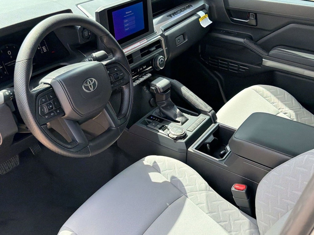 New 2026 Toyota Tacoma SR5 4X4 DOUBLE CAB