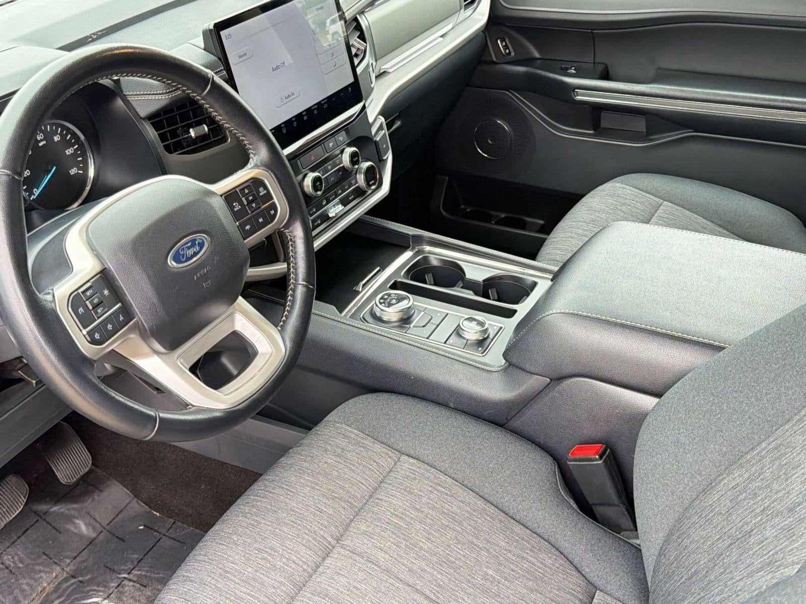 2022 Ford Expedition XLT - Photo 4