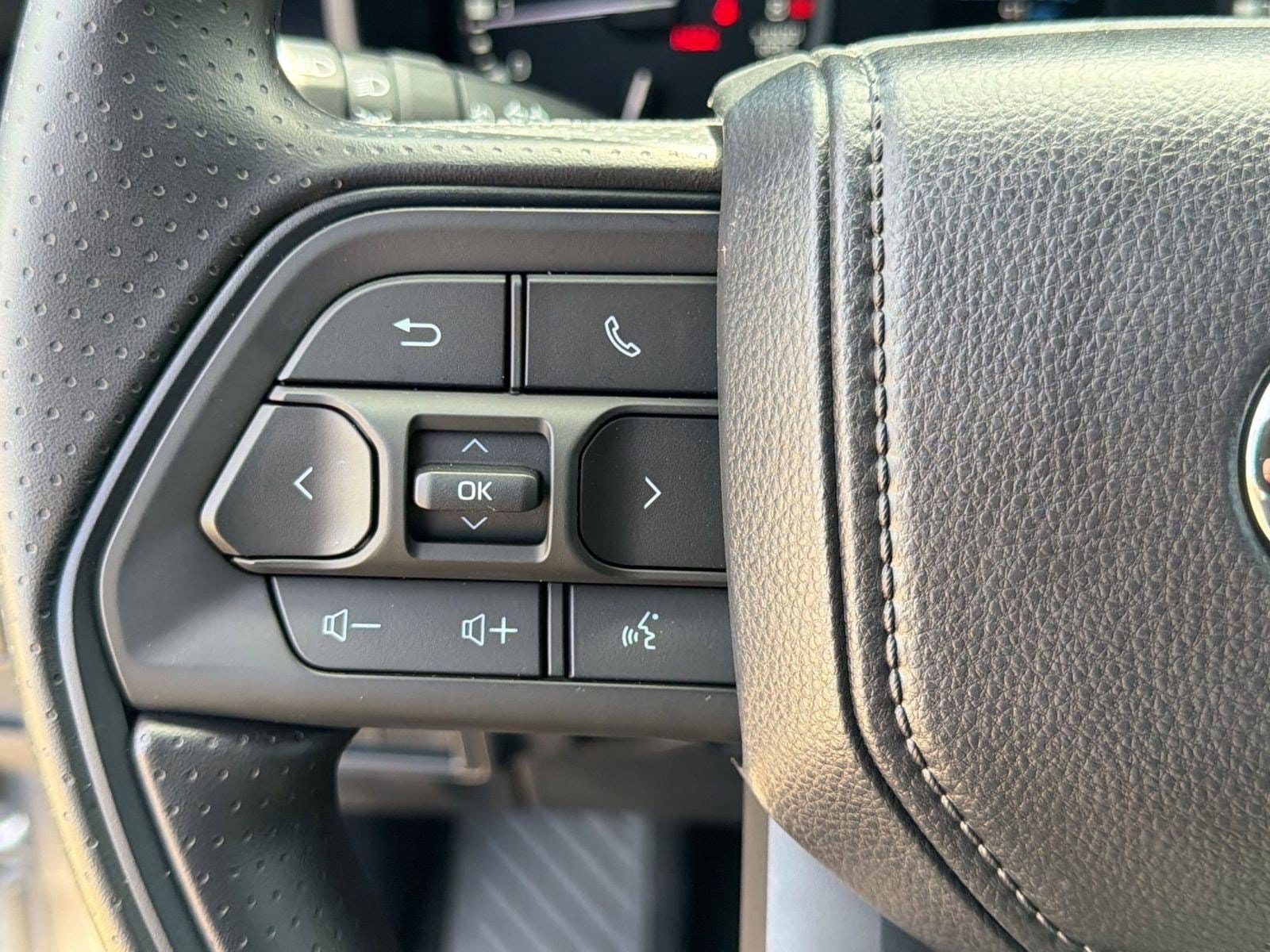 2026 Toyota Tundra SR5 - Photo 15