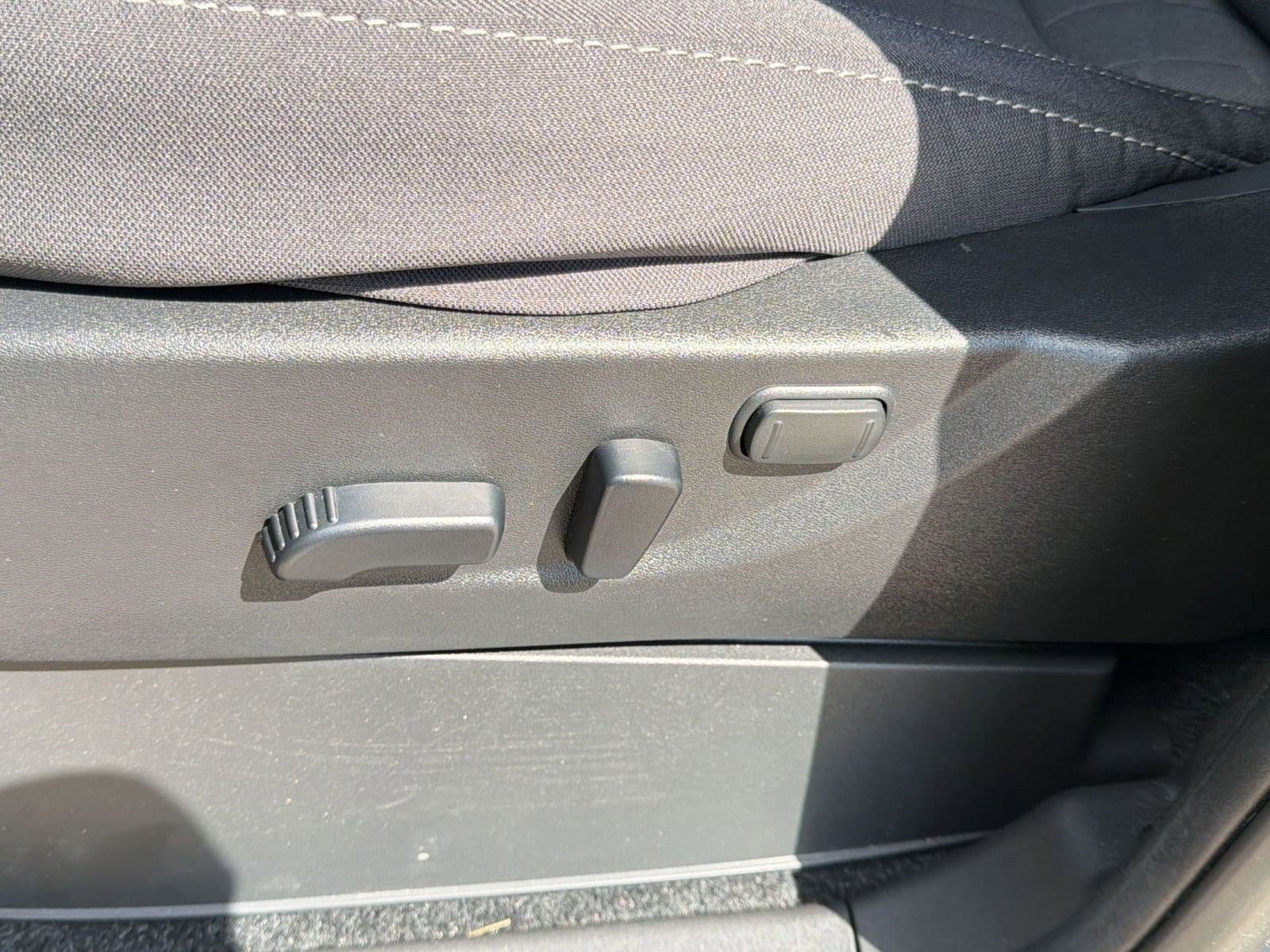 2026 Nissan Frontier SV - Photo 13