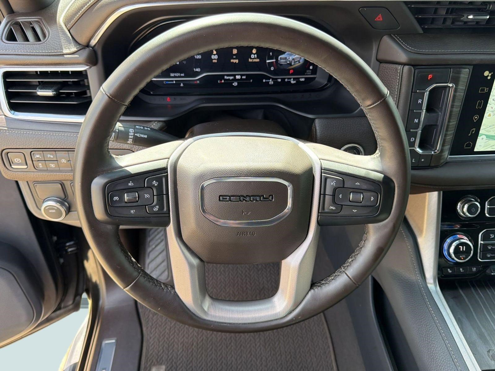 2023 GMC Yukon XL Denali - Photo 16