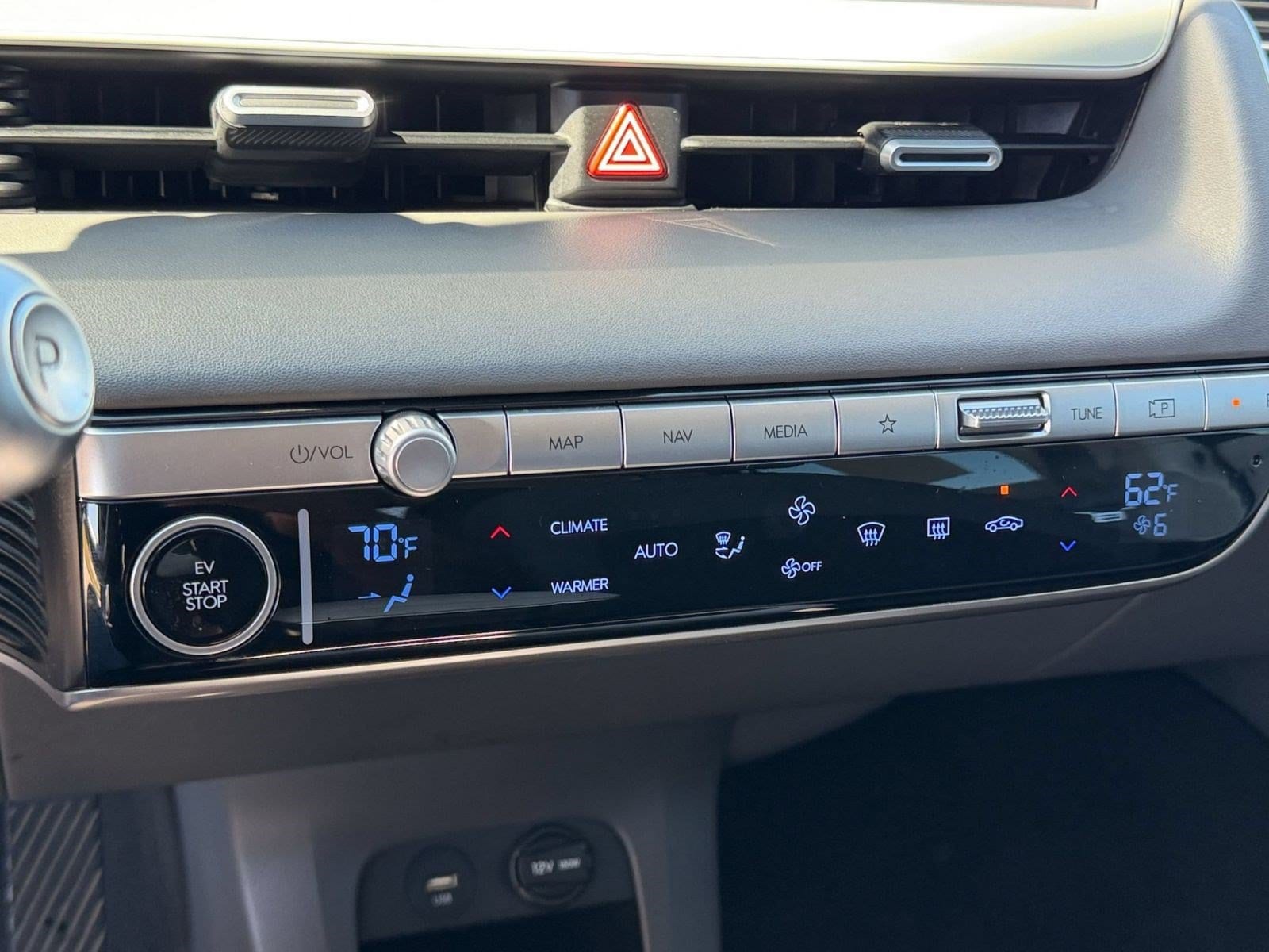 2024 Hyundai IONIQ 5 SEL - Photo 26