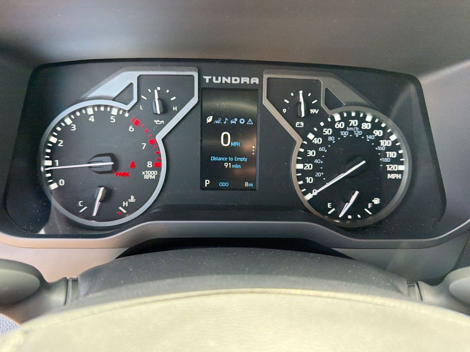 2026 Toyota Tundra SR5 - Photo 18