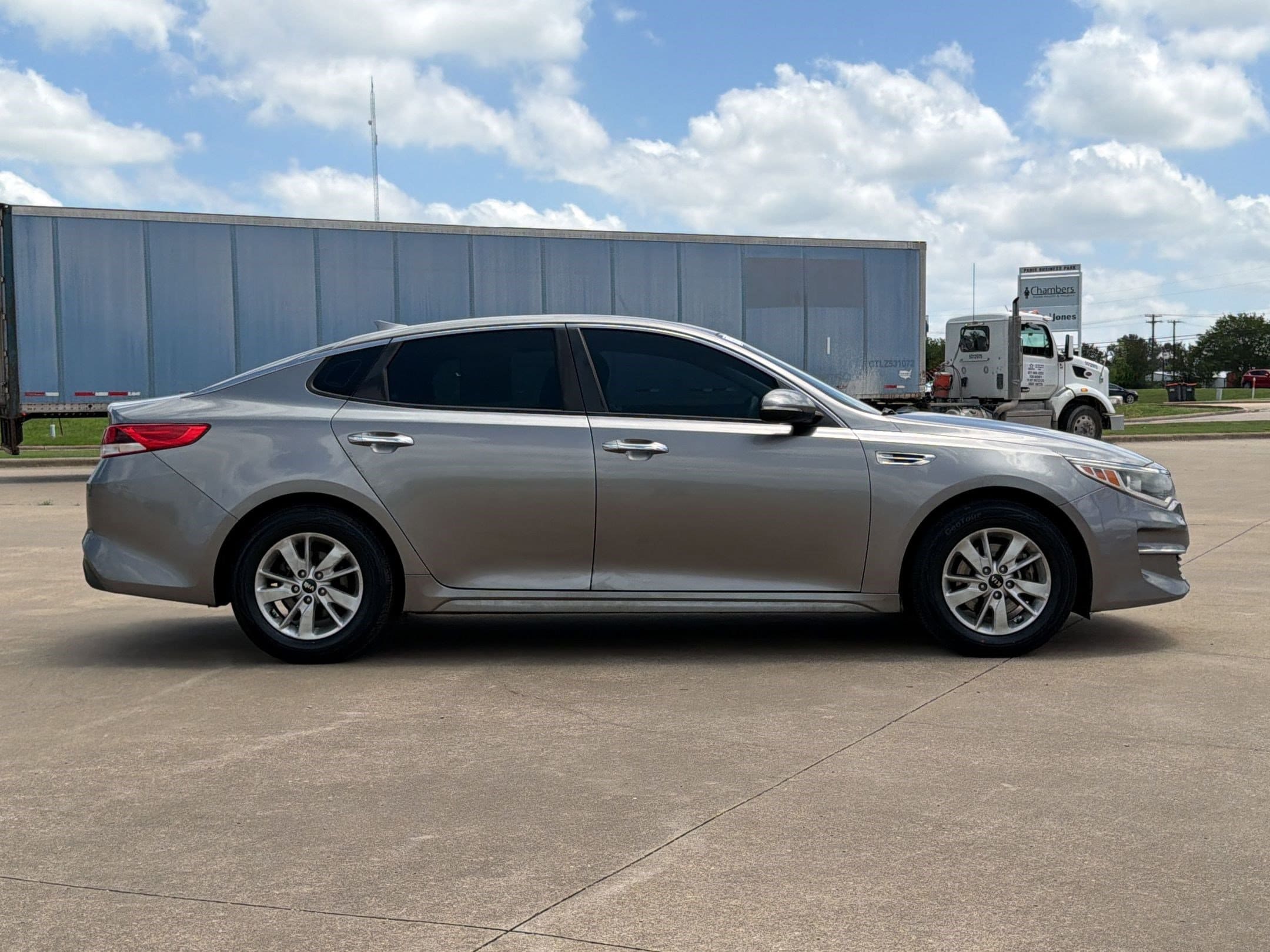 Optima LX Sedan
