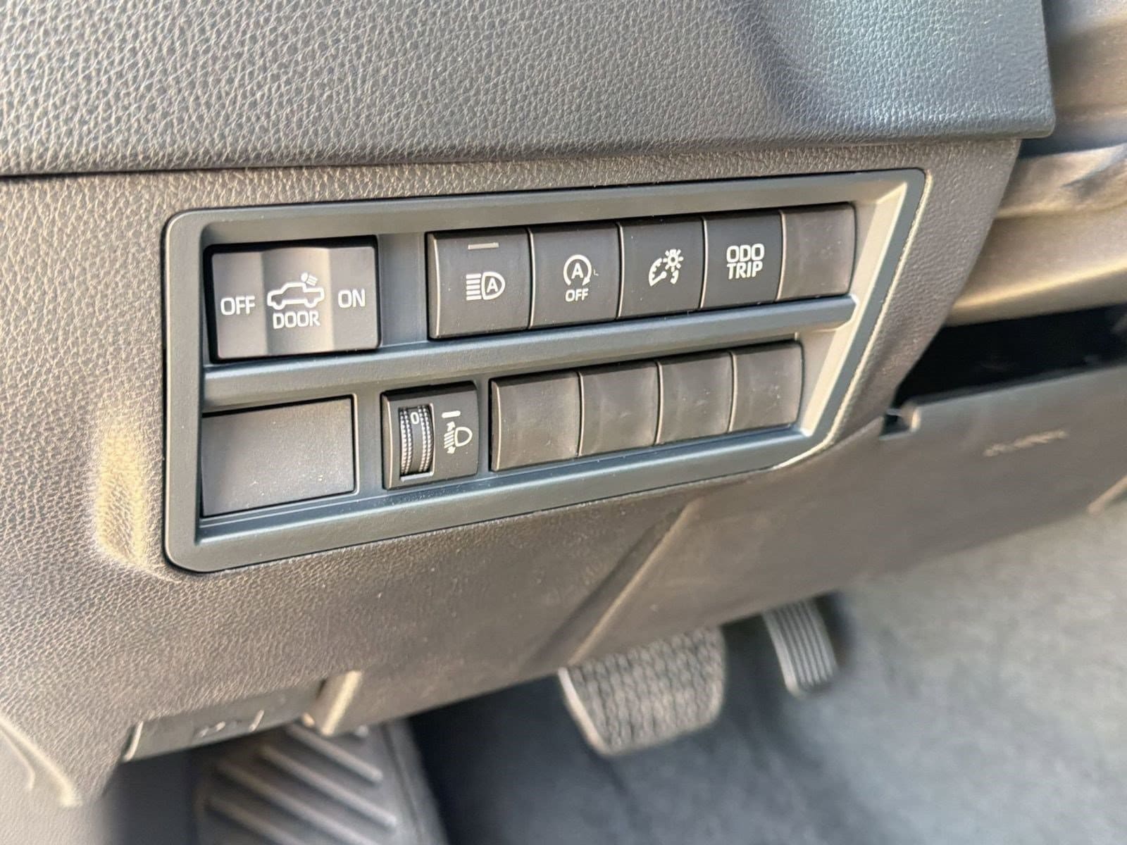 2026 Toyota Tundra SR5 - Photo 17