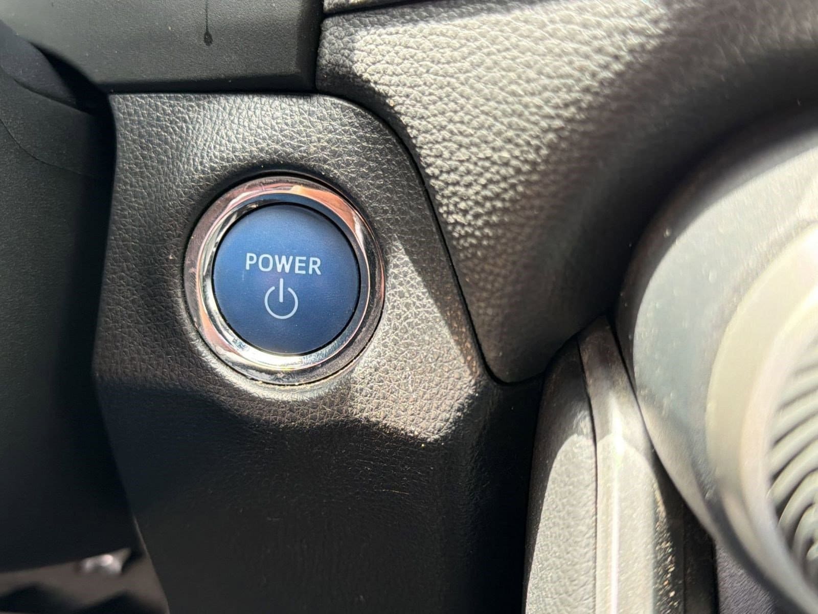 2021 Toyota RAV4 XSE - Photo 27