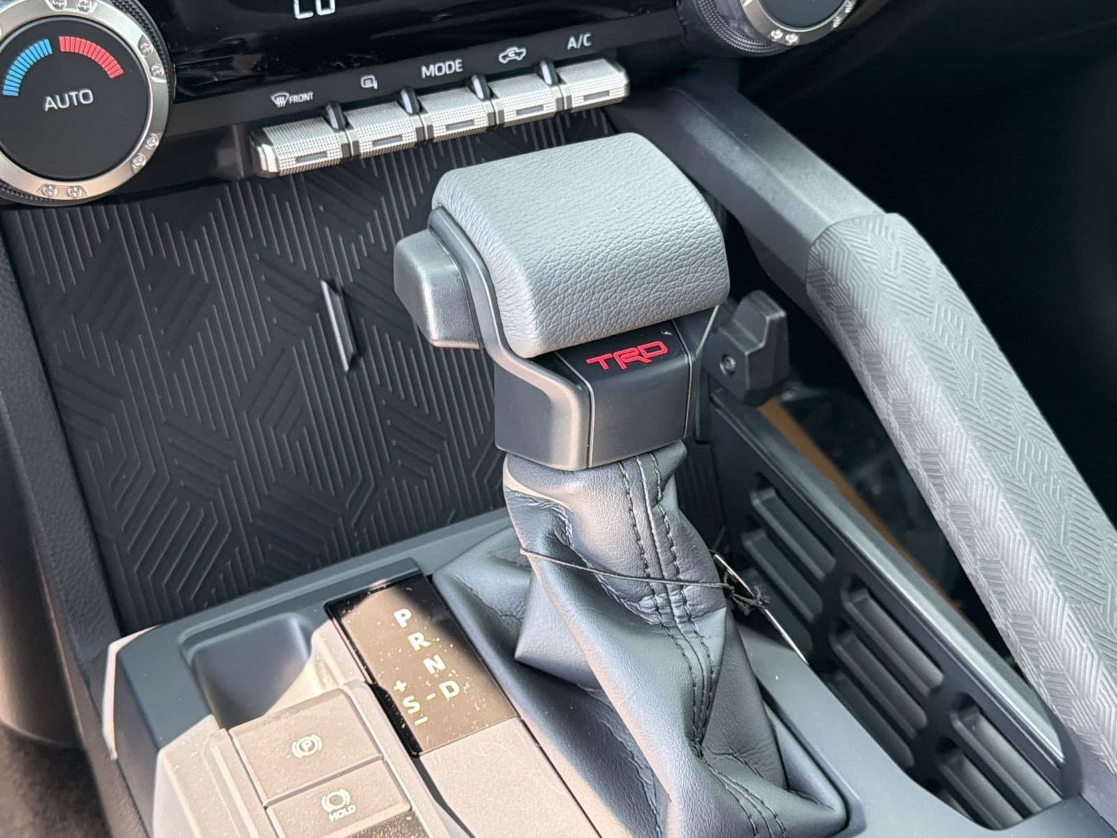 2026 Toyota Tacoma TRD Off Road - Photo 19