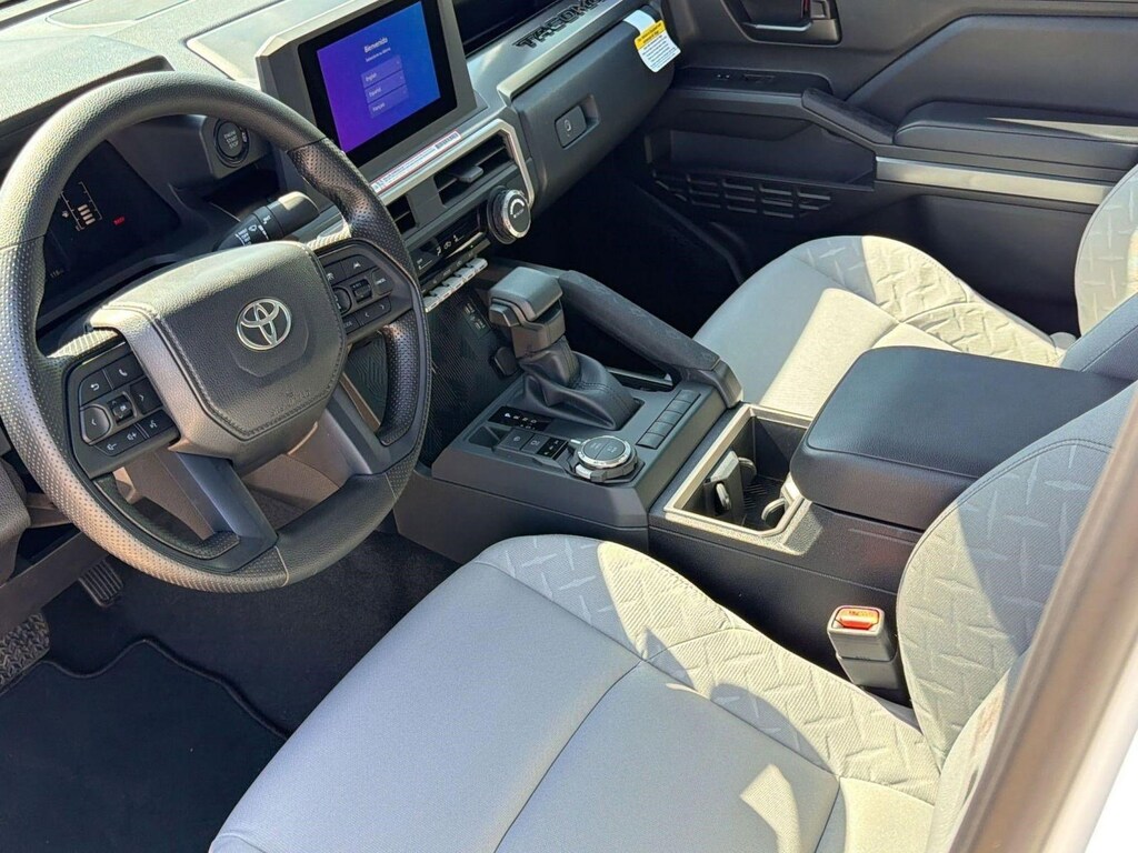 New 2026 Toyota Tacoma SR5 4X4 DOUBLE CAB
