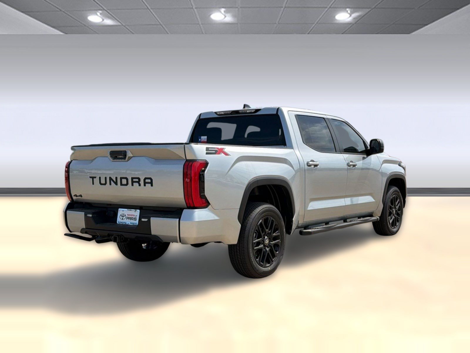 2026 Toyota Tundra SR5 - Photo 8