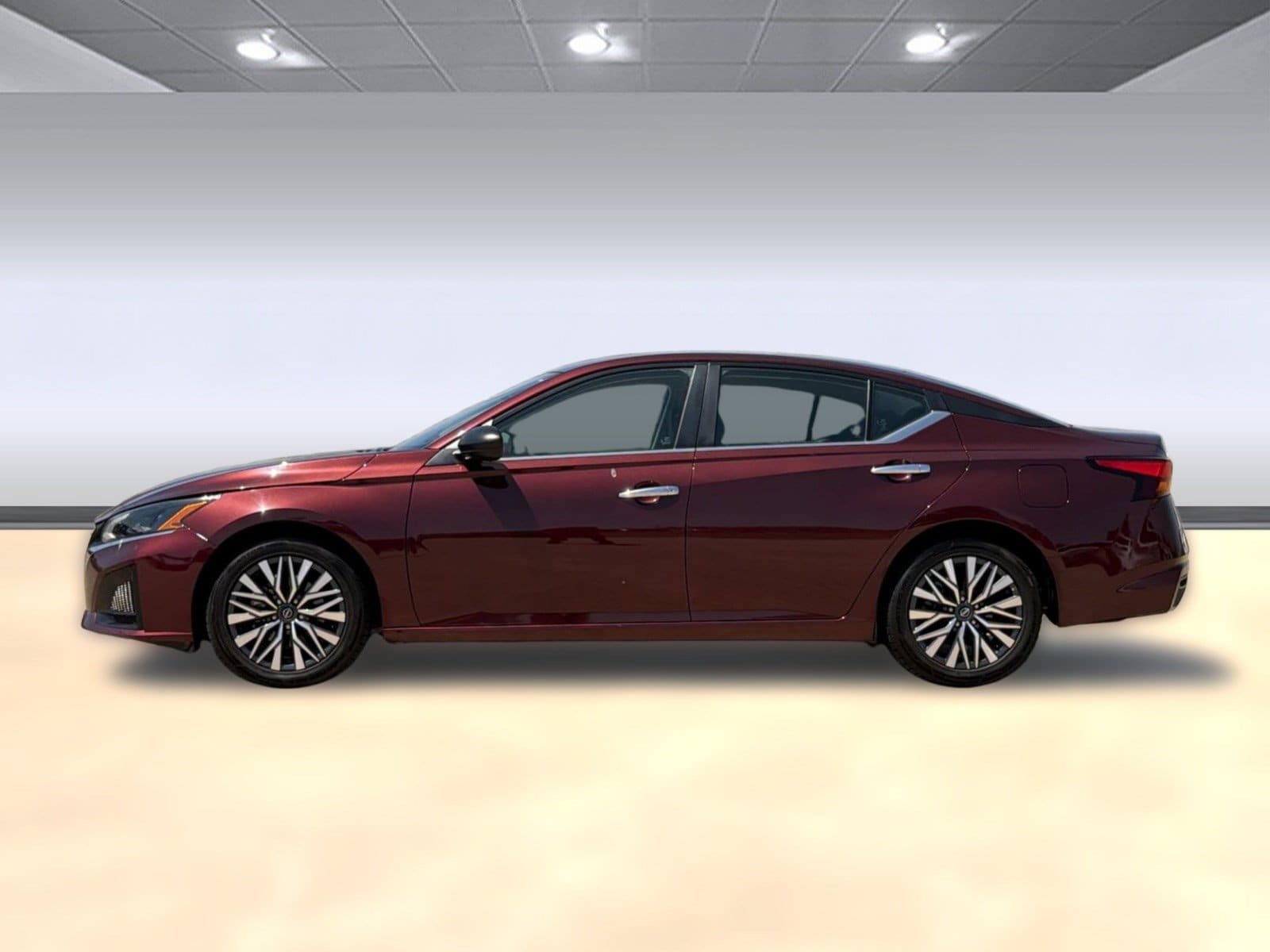 Used 2025 Nissan Altima SV with VIN 1N4BL4DV4SN311651 for sale in Paris, TX