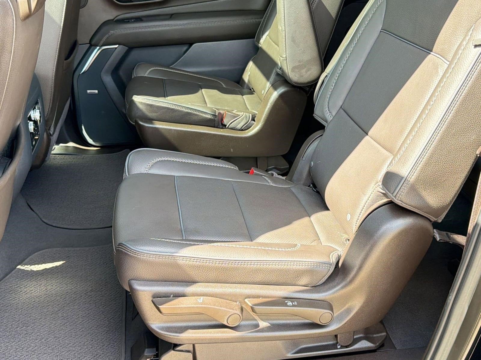 2023 GMC Yukon XL Denali - Photo 14