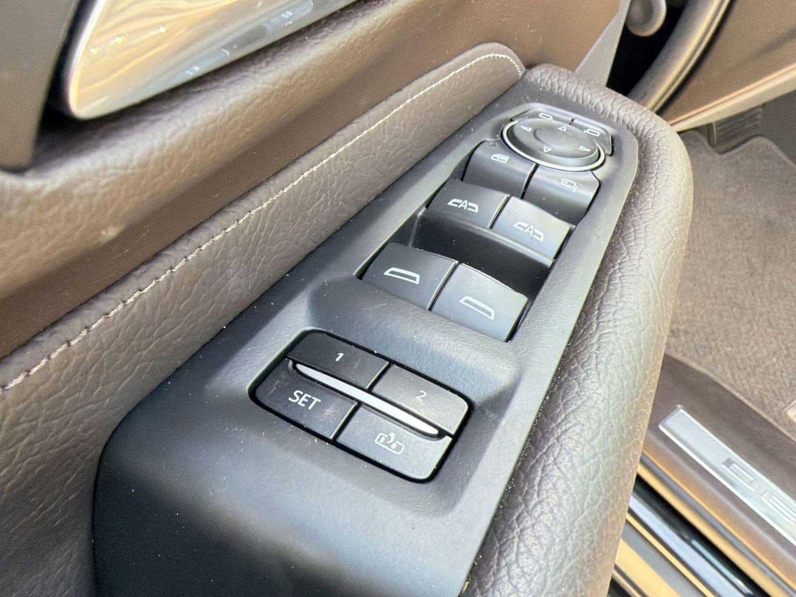 2023 GMC Yukon XL Denali - Photo 30