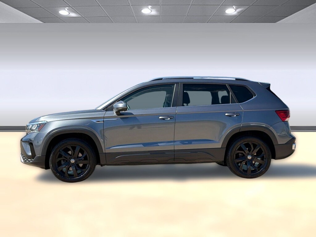 Used 2023 Volkswagen Taos 1.5T SE SUV