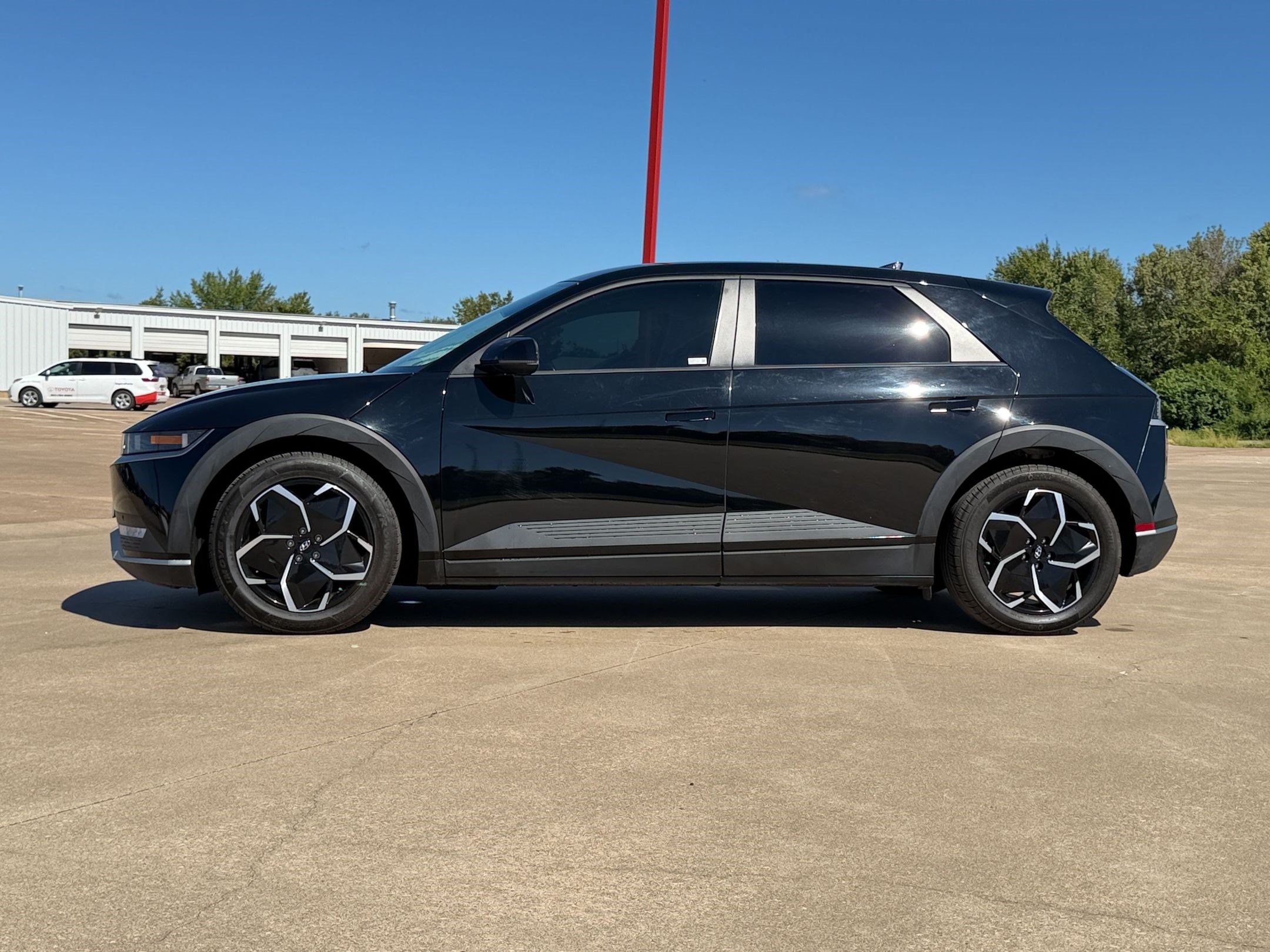 Used 2024 Hyundai IONIQ 5 SEL with VIN KM8KN4DE0RU268426 for sale in Paris, TX