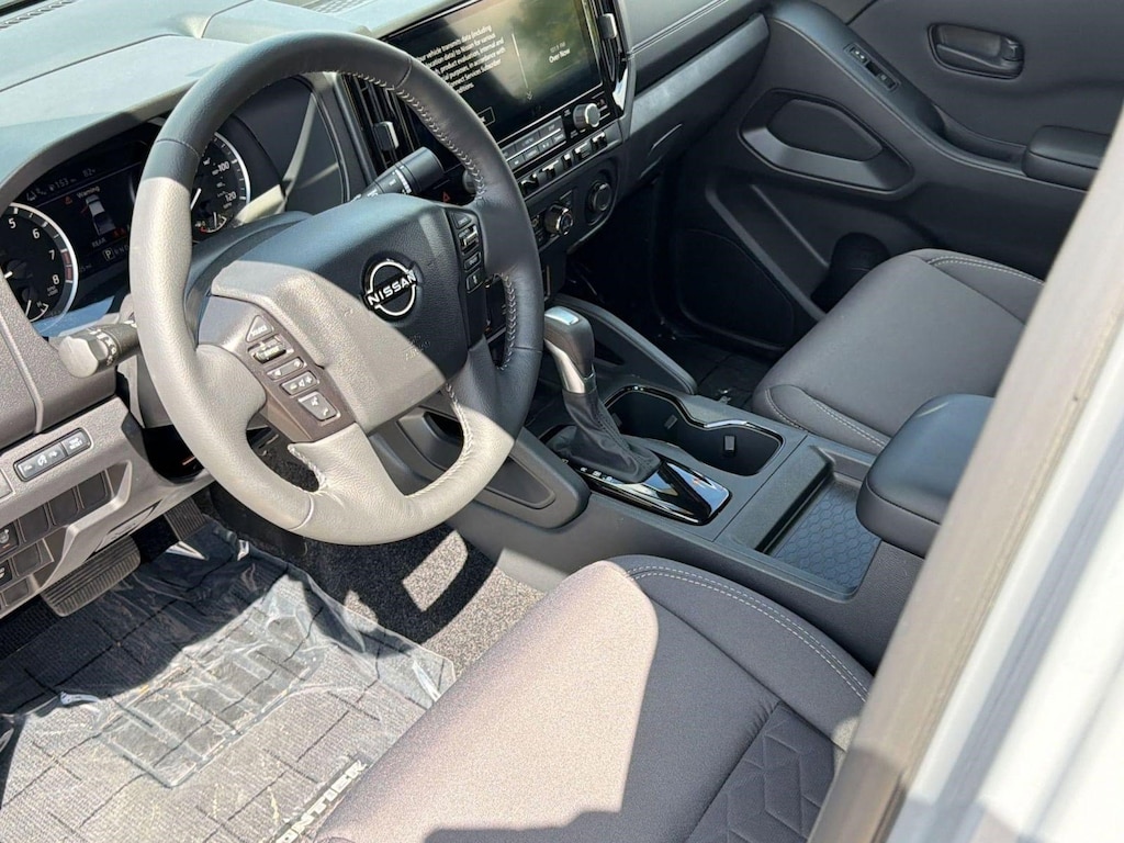 Used 2026 Nissan Frontier SV Truck Crew Cab