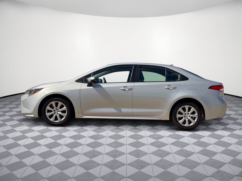 Used 2023 Toyota Corolla LE with VIN 5YFB4MDE7PP045401 for sale in Paris, TX