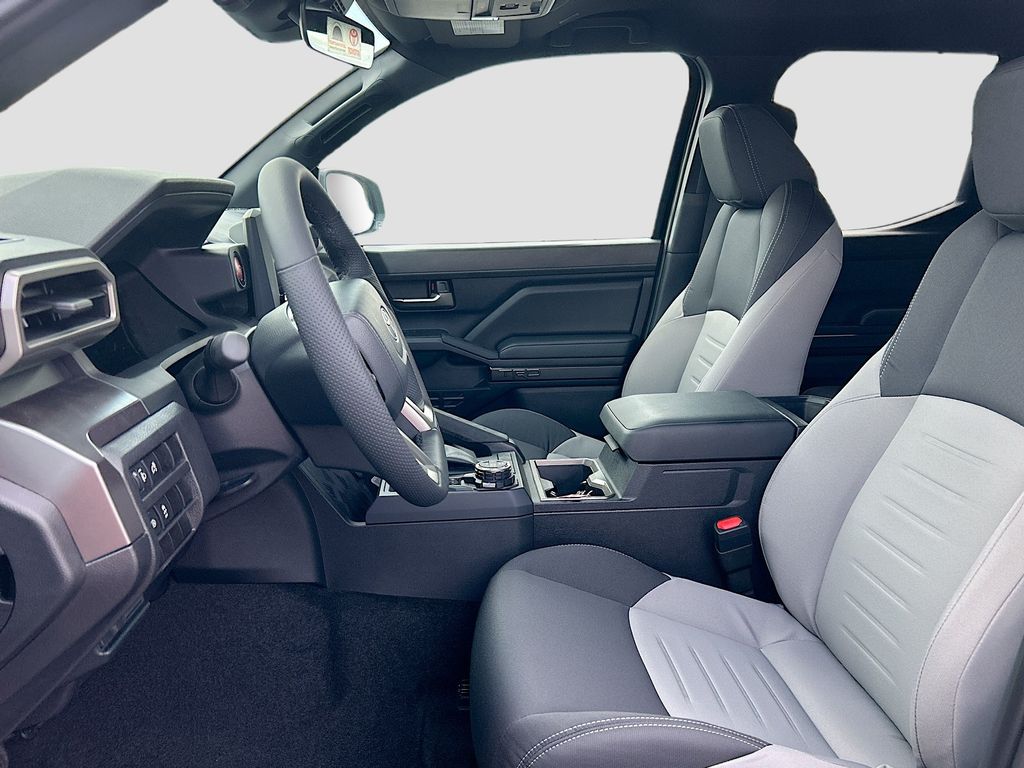 2025 Toyota Tacoma TRD Off Road - Photo 20